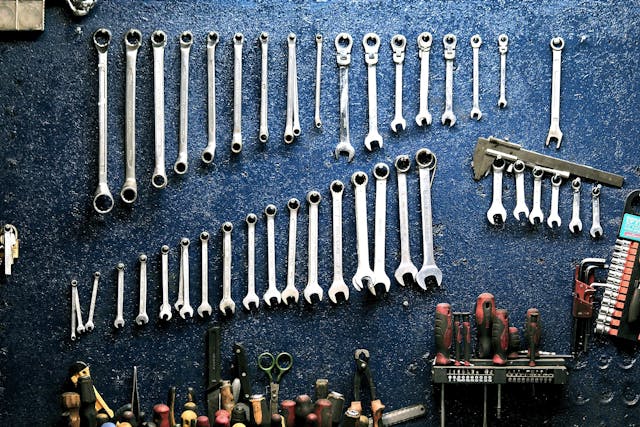 wall board in garage hanged tools